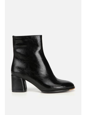 Yaya By Hotiç Kadın Rugan Siyah Fermuarlı Kalın Topuklu Bot