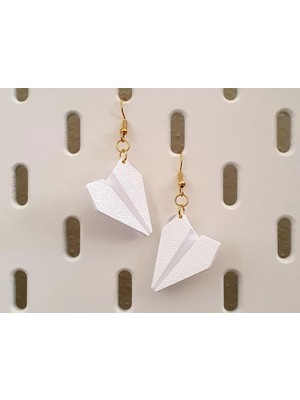ADA 3D Beyaz Kağıt Uçak Görünümlü Origami Tasarım Minimalist Hafif Kadın Küpe