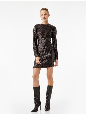 Koton Uzun Kollu Bisiklet Yaka Payetli Sırt Detaylı Mini Abiye Elbise