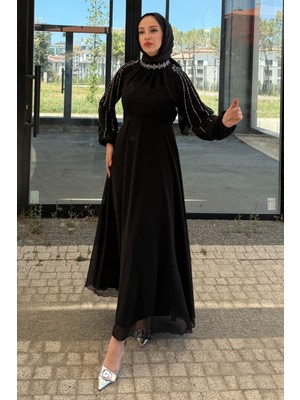 Tesettür Diyarı Kol ve Yaka Işlemeli Abiye - Siyah