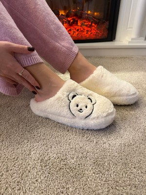 Aksulu Kadın Sessiz Taban Yumuşak ve Hafif Ayıcık Desen Peluş Ev Terliği