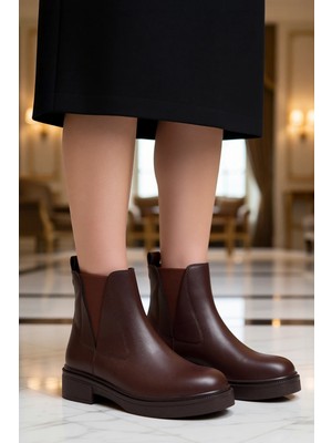 Benerly Kadın Sivri Burun Düz Topuklu Bot Poliüretan Fonksiyonel Dayanıklı Kaliteli Konforlu Şık