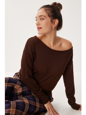 Happiness İstanbul Açık Omuzlu Triko Kazak LFN0142 Kahverengi