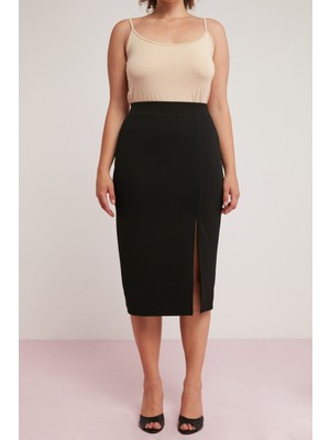 Ethiquet Sasha Kadın Örme Krep Interlok Vücuda Oturan Yırtmaç Detaylı Midi Boy Kalem Siyah Büyük Beden Etek