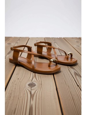 Benerly Kadın Düz Topuk Parmak Arası Sandalet Fonksiyonel Dayanıklı Kaliteli Konforlu Estetik Spor