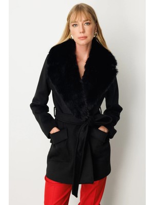 Ekol Kadın Yakası Kürklü Beli Kuşaklı Kaban 6079 Siyah