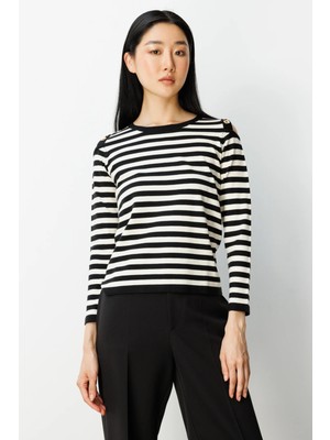 On Kadın Omuzları Pencere Detaylı Triko Kazak 65304 Siyah