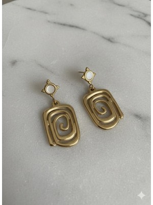 Çelik Takı Beyaz Taş Detaylı Sarmal Çelik Sallantılı Küpe