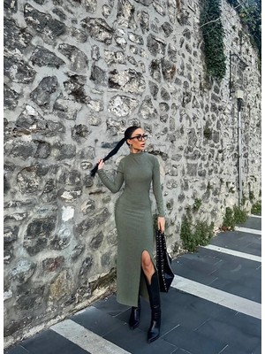 Yırtmaçlı Kalın Bürümcük Uzun Elbise Yeşil