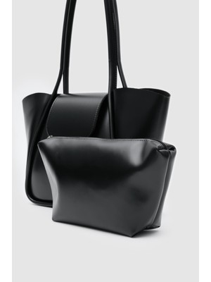 I Love Shoes Jolin Omuz Çantası Siyah Mat Deri Makyaj Çantalı