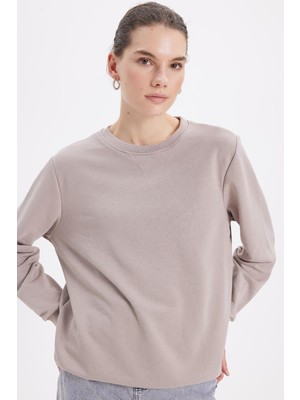 Tudors Kadın Oversize Geniş Kesim %100 Pamuk 3 İplik Basic Bej Bisiklet Yaka Sweatshirt