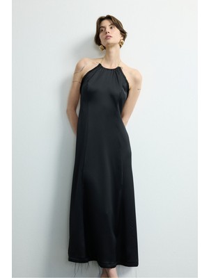 Love My Body Moda Tutkusu Sırt Dekolteli Saten Elbise Siyah 124M2254000