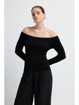 Adl Kayık Yaka Asetat Karışımlı Triko Kazak Siyah 13945297000
