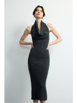 Love My Body Moda Tutkusu Balıkcı Yaka Sırtı Acık Triko Elbise Antrasit 124M2279000