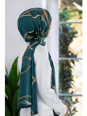 Vissona Lüks Medine Ipeği Zincirli Kemer Desenli Zümrüt Yeşili Renkli 75X195 Kırışmaz Şal Moss Krep Dikiş Tipi Italyan Dikişli