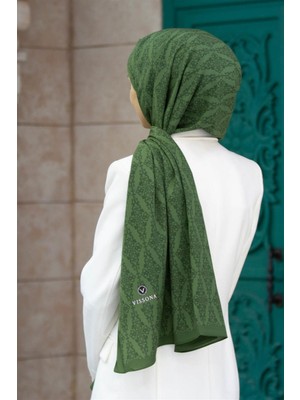 Vissona Lüks Medine Ipeği Barok Desenli Zümrüt Yeşili Renkli Kırışmaz Şal Moss Krep Dikiş Tipi Italyan Dikişli