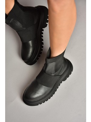 Fox Shoes T312101909 Siyah Kalın Tabanlı Kadın Bot