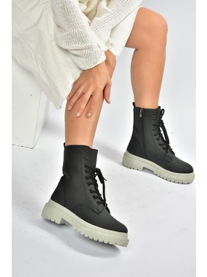 Fox Shoes V973192401 Siyah/gri Nubuk Kalın Tabanlı Postal Bot
