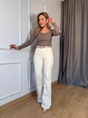 Size Özgü Krem Ispanyol Paça Jean