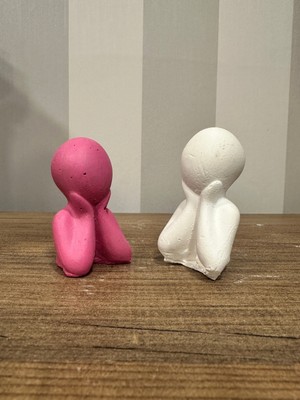 İki Cadı Tasarım Şık ve Dekoratif Pembe Beyaz Soyut Dekoratif Obje