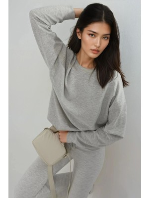 Hiccup Kadın BUSEM Rahat Kesim Bisiklet Yaka Modal Sweatshirt Açık Gri