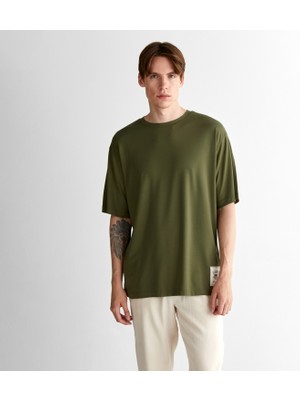 Gant Erkek Yeşil Relaxed Fit Bisiklet Yaka Logolu T-Shirt