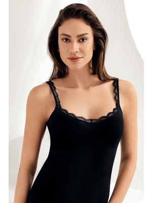 Şahinler Kadın Likralı Ip Askılı Dantel Işlemeli Atlet 1056