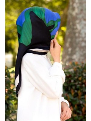 Vissona Tivil Ipek Eşarp 8365 - 34 - 0033 - 0035 Beyaz Mavi Soyut Desen