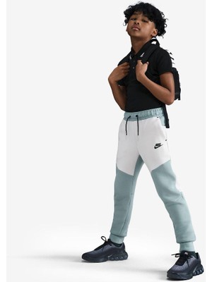 Nike Tech Fleece Jogger Çocuk Eşofman Altı