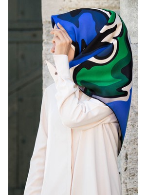 Vissona 100% Twill Ipek Dalga Desenli Saks - Zümrüt Yeşili Renkli 90X90 Dikim Şekli : El Dikişi Eşarp