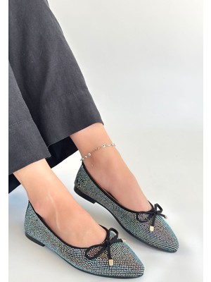 Erbilden Sarra Siyah Saten Işlemeli Babet Ayakkabı