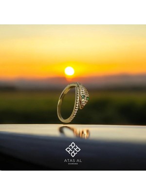 Gümüş Yılan Sarımlı Taşlı Yüzük Altın Kaplama