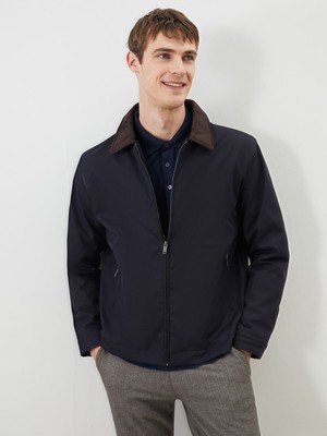 Lc Waikiki Yeni Sezon Standart Kalıp Kontrast Yaka Erkek Mont