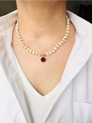 Kadife Gül Inci Kolye, 45 Cm, Şık ve Zarif Tasarım