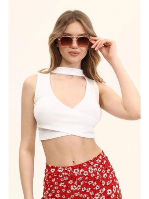 Moresun Kadın Beyaz Önü Açık Crop
