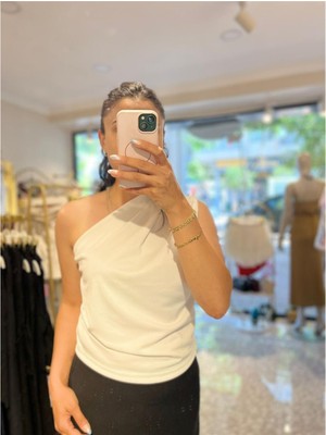 Bluz Tek Omuz Açık