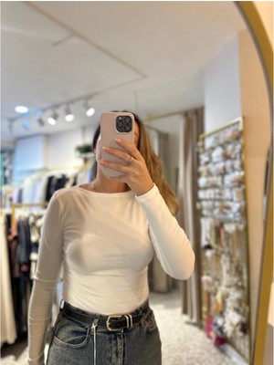 Bluz Kayık Yaka
