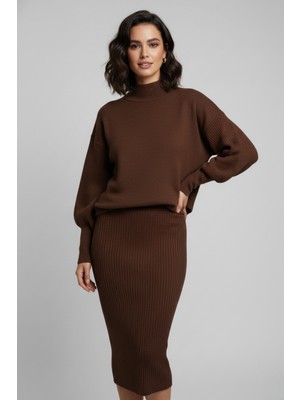 Triko Kahverengi Kazak ve Fitilli Elbise Ikili Takım