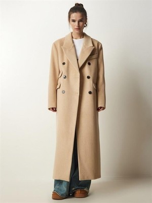 Ecenin Favorileri Bej Uzun Cep Detaylı Astarlı Kadın Kaban