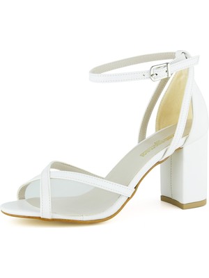 Erkan Saçmacı Charlotte Beyaz Vegan Çapraz Bantlı Fileli Kalın Topuklu Gelin Ayakkabısı