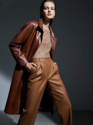 Rivus Bisiklet Yaka Boncuk Taş Detaylı  Uzun Kollu Transparan Bluz - Bakır