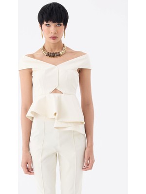 Rivus Asimetrik Volan Detaylı Omuzsuz Bustiyer Bluz - Ekru