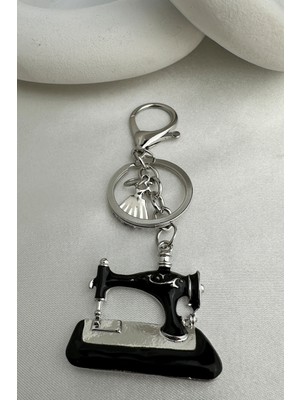 Modex Fiyonk Figür Detay Siyah Mineli Dikiş Makinası Çanta Aksesuarı Anahtarlık