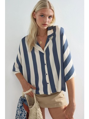 Hiccup Kadın Busem Rahat Kesim Çizgili Düğmeli Gömlek Lacivert