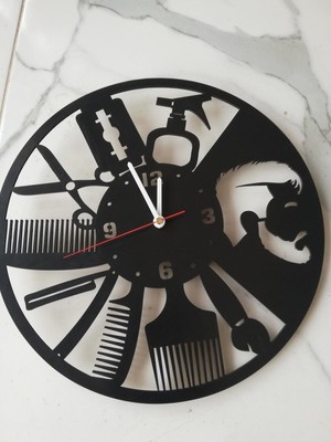 El Işçiliği Ahşap Erkek Kuaför Saati 31 No, Şık ve Zarif Tasarım