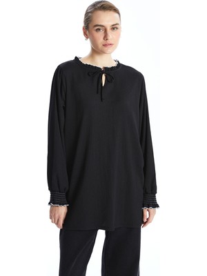 Lc Waikiki Yeni Sezon Bağlamalı Yaka Dokulu Fırfırlı Kadın Tunik