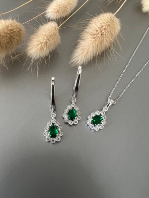 Zeta Jewel Gümüş Zümrüt Damla Taşlı Sallantılı Küpe ve Kolye Seti-Hediye Kutulu