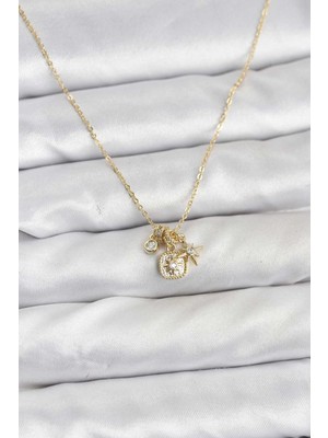 Stillove Pirinç Gold Renk Minimal Charmlı Kadın Kolye