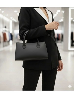 Zerva Queen Fermuarlı  Kadın Omuz Çantası