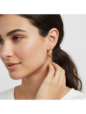 PIEDORA GOLD 14 Ayar İki Renkli Desenli Altın Halka Küpe | Klasik ve Şık Tasarım